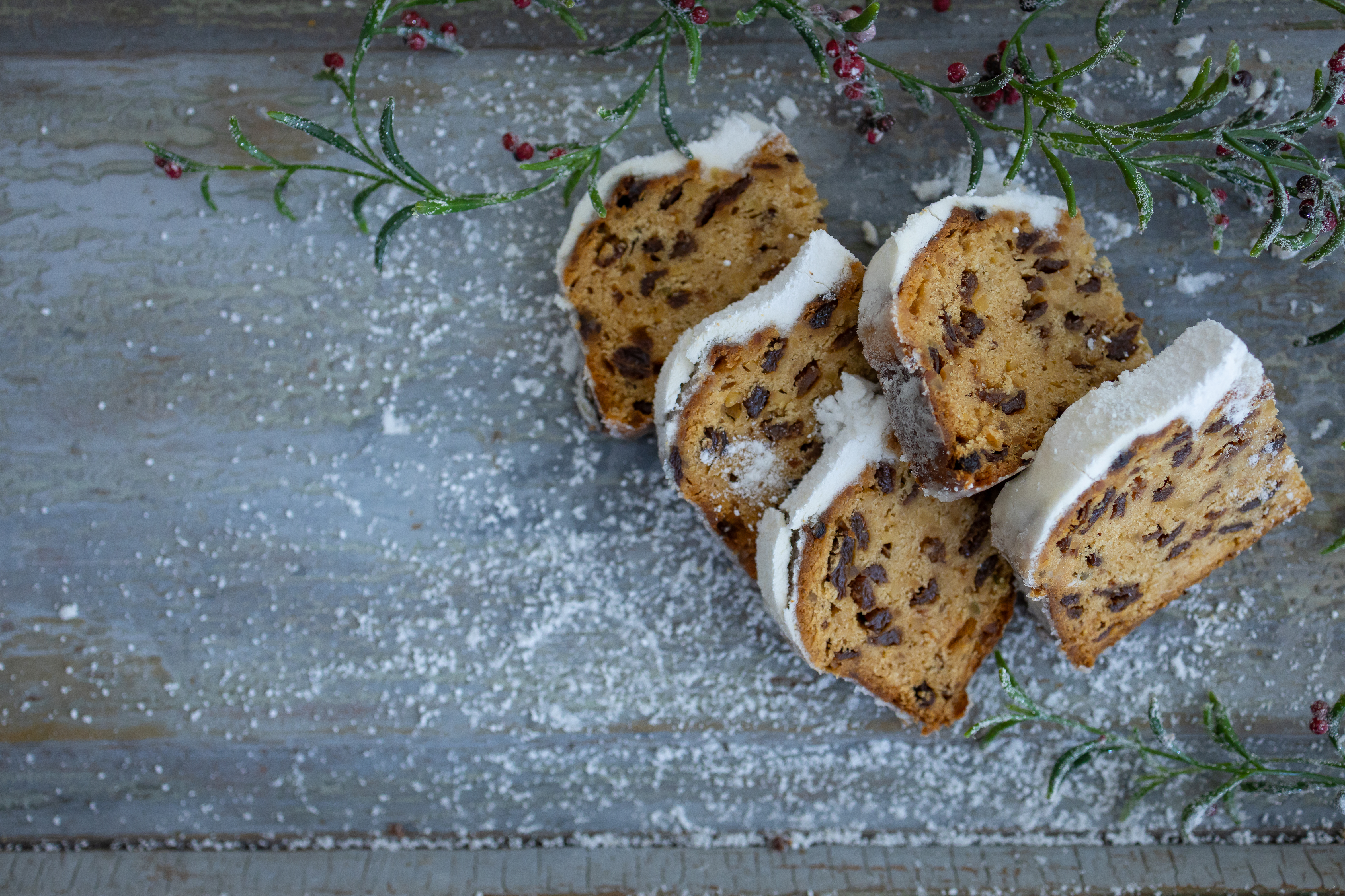 Butterstollen geschnitten